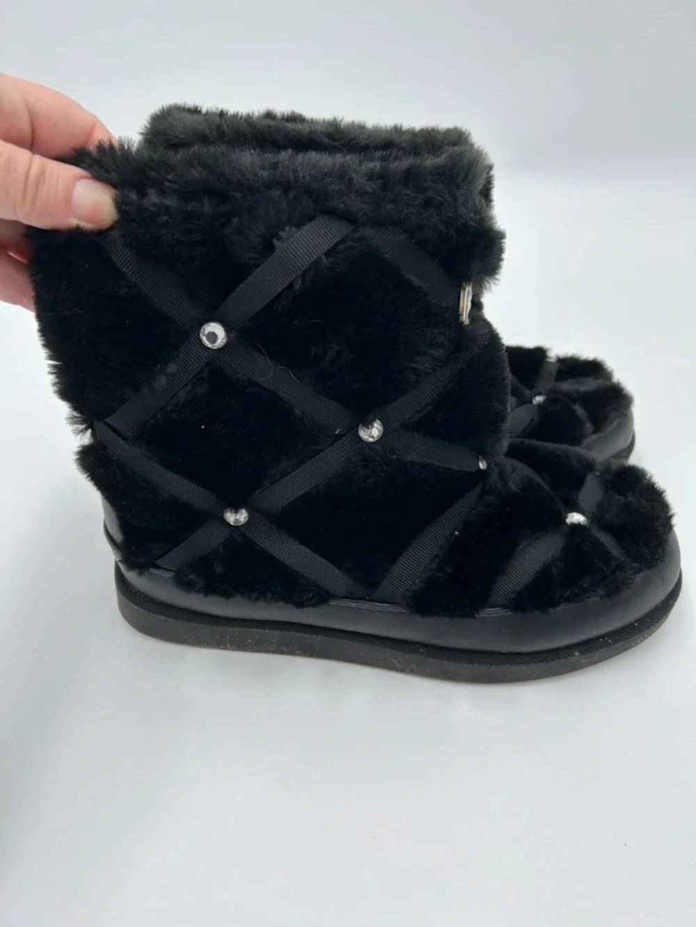Juicy Couture Black Knockout Faux Fur Crystal Trim Winter Boots 8